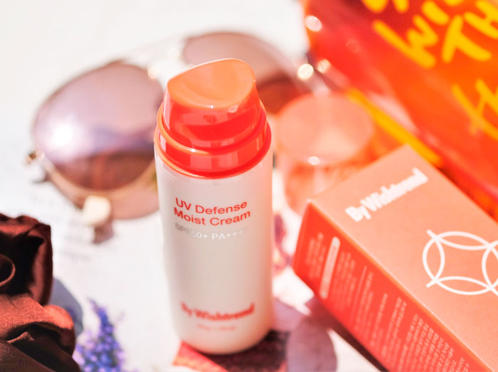 By Wishtrend UV Defense Moist Cream SPF50+ PA++++ Увлажняющий ...